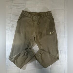 Nike Sportswear Fleece Joggers Sweatpants Mens L Black Tapered Swoosh 716830-010